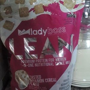 Ladyboss lean toasted cinnamon cereal